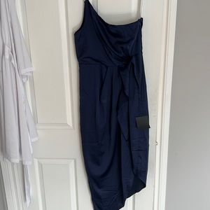 LULU’S medium navy one shoulder dress. Never worn & new with tags!